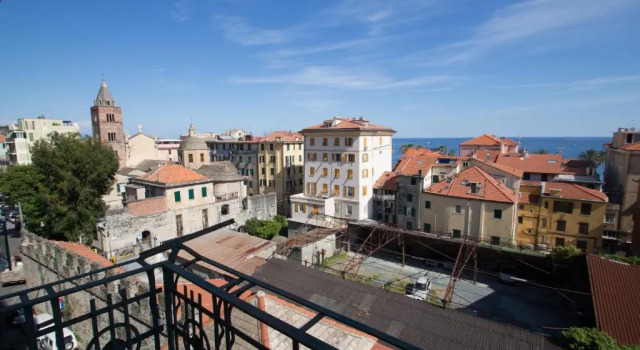 Апартаменты Appartamento di 5 locali,8 posti letto vista mare