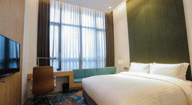 Номер Standard Holiday Inn Express Shanghai Songjiang Fangta by IHG