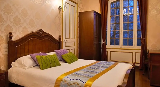 Château de Moliens, Prenota Hotel Moliens 