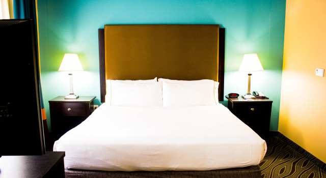 Holiday Inn Express & Suites Havelock Northwest New Bern by IHG, Забронировать Отель Хейвлок Pamlico Sound, рядом с Havelock Tourist &amp; Event Center