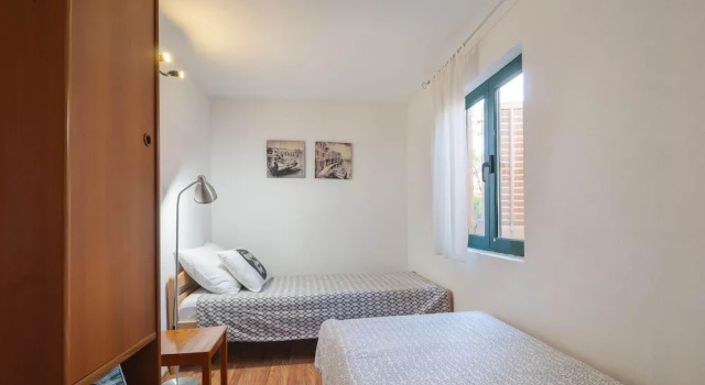 Amazing Home in Mirca with Hot Tub, WiFi & 4 Bedrooms