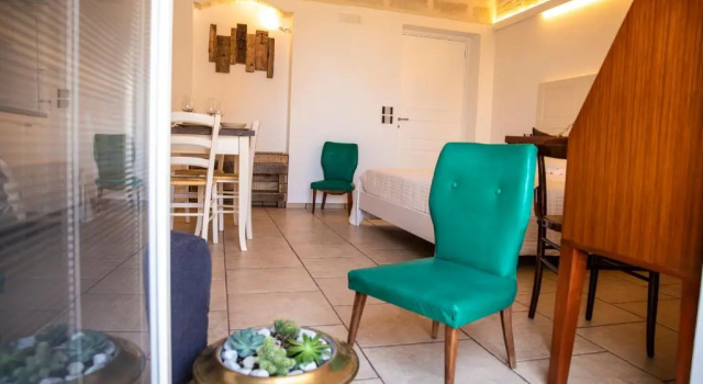 Casa Vacanze Le tre civette, Забронировать Отель Джиноза Апулия