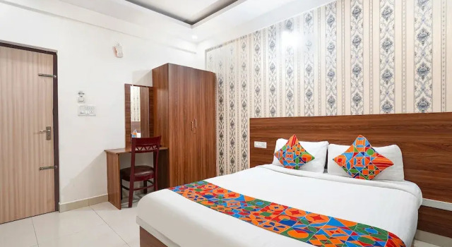 Номер Standard FabHotel Royal Comfort Madiwala - Nr Housr Road