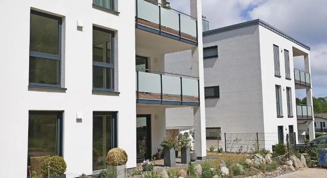 Haus "Jasmund" F 646 WG 01 im EG mit Kamin und Terrasse