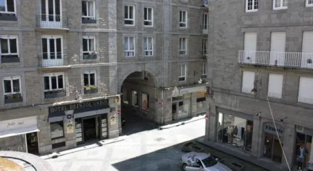 L'Annexe, Rezerwuj Hotel Intra Muros 