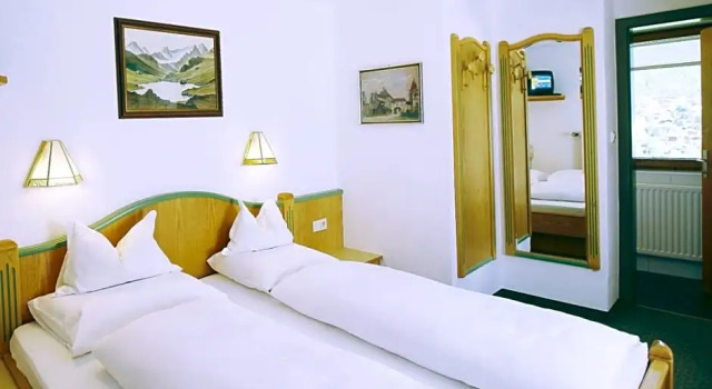 Heart Hotel Alpenheim, Забронировать Отель Отели Санкт-Антон-ам-Арльберг 3 звезды, рядом с Рендль, 3*