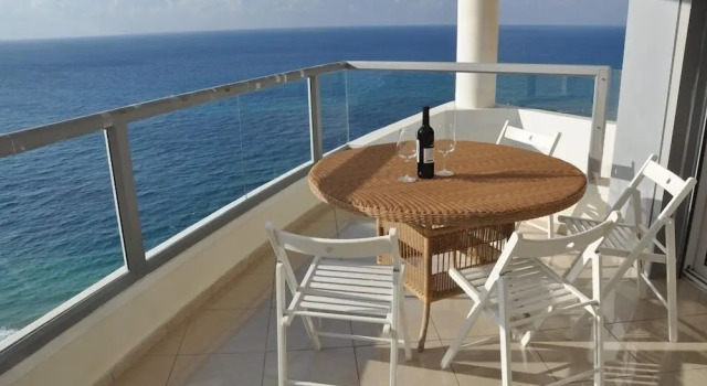 Апартаменты Premium Isra Home Luxury Apartment with Sea View