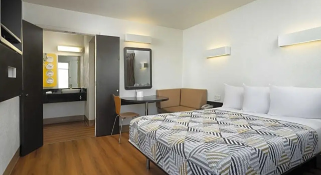 Номер Standard Motel 6-Goleta, CA - Santa Barbara