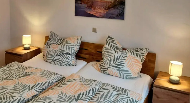 Holiday Home in Birresborn With Balcony, Rezervasyon Tatil Evi Vulkan Eifel kır evleri, Küçük Ev