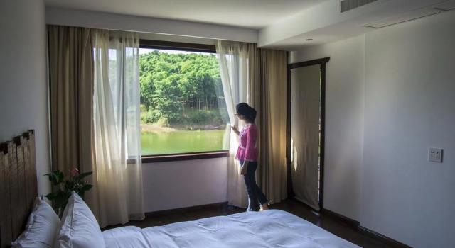 Xisai Shanqian Vacation Hotel, Book Hotel Hoteller i Huzhou med pool, Swimmingpool
