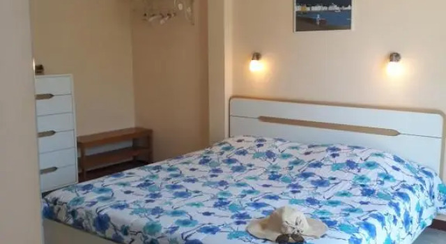 Belinda Home, Забронировать Отель Ко-Сичанг провинция Чонбури, рядом с Больница острова Ко Сичанг