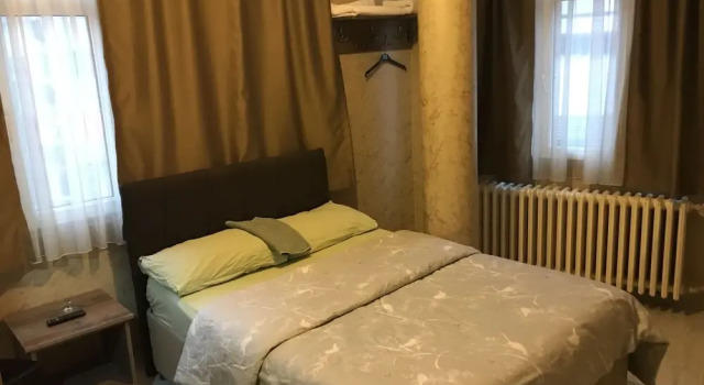 Ekonomiczny dwuosobowy pokój Saray Otel
