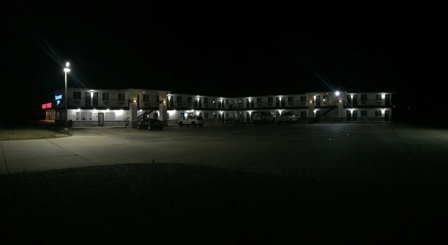 Express Inn, Prenota Hotel Hotel a Kansas con parcheggio, Parcheggio