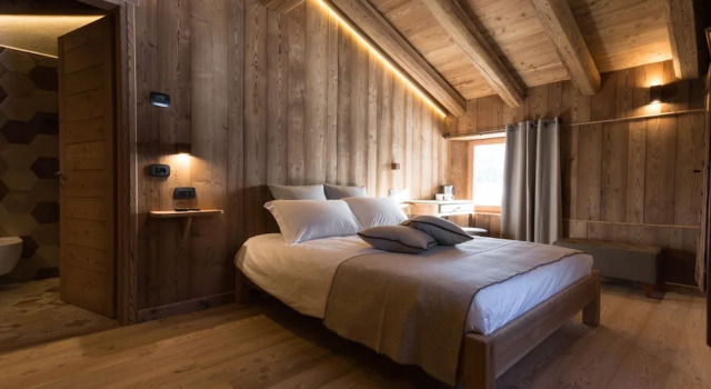Lavarets Chambres d’Hôtes, Забронировать Отель «постель и завтрак» СПА-отели Аяс, SPA-услуги