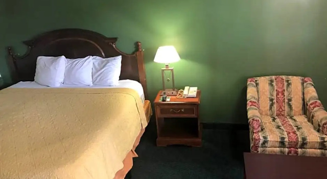 Travelers inn, Buchen Sie Hotel Bethania Station 