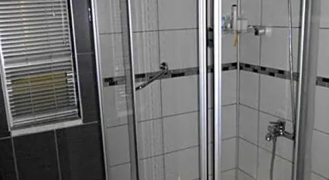 Люкс с балконом и с красивым видом из окна Отель Venessa Beach 