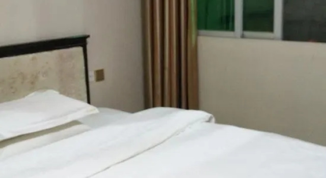 Yongzhou Hongfeng Express Business Hotel
