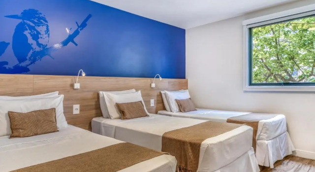 Трёхместный номер Standard Cais da Praia Hotel