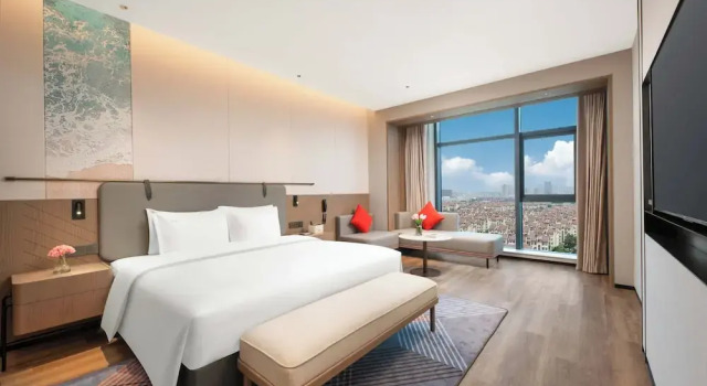 Люкс Holiday Inn Express Wuxi Xishan by IHG