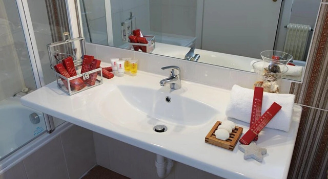 Полулюкс Hotel Hannover