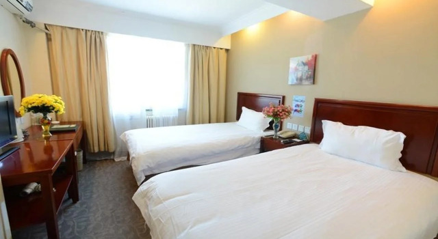 GreenTree Inn Xingtai Shahe Jingguang Road Express Hotel, Book Hotel Shahe Hebei