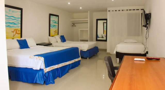 Номер Standard с балконом Hotel Dorado Plaza Punta Arena