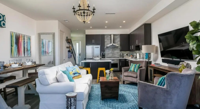 Ocean View 3 Bedrooms Condo, just steps from the park, pier & water!, Book Hotel Imperial Beach San Diego Metropolitan Area