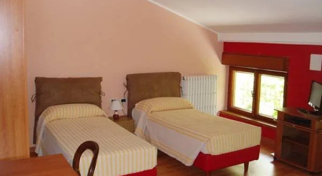 L'Angolo Dei Ciliegi, Book Hotel Hoteller i Friuli Venezia Giulia med parkering, Parkering