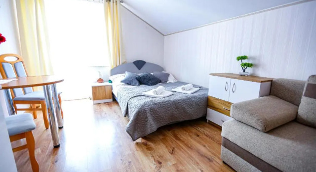 Четырёхместный номер Standard с балконом Villa Róża