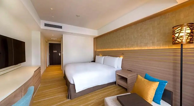 Двухместный номер с балконом и с видом на океан DoubleTree by Hilton Okinawa Chatan Resort