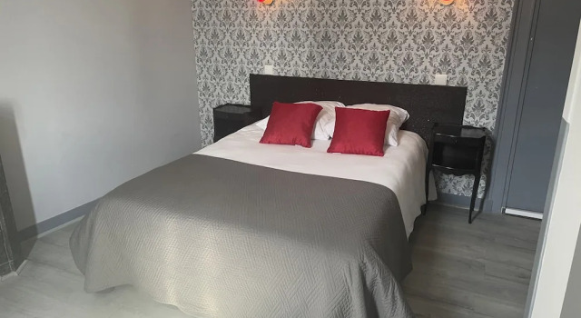 Двухместный номер Superior Hotel Au Chapon Fin