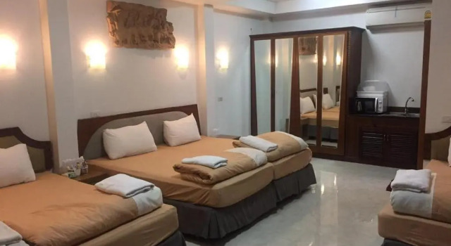 Четырёхместный номер Standard Damnoen Care Resort