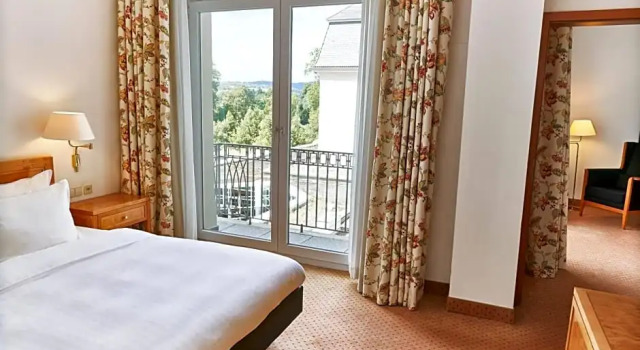 Полулюкс Steigenberger Hotel & Spa Bad Pyrmont