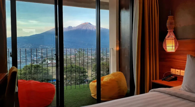 Superior Twin room with balcony The Batu Hotel & Villas
