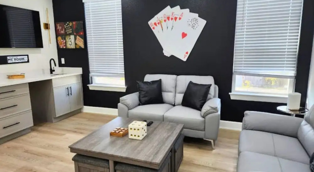 Stylish Houston Home Near NRG, Book Feriehus Houston Houston