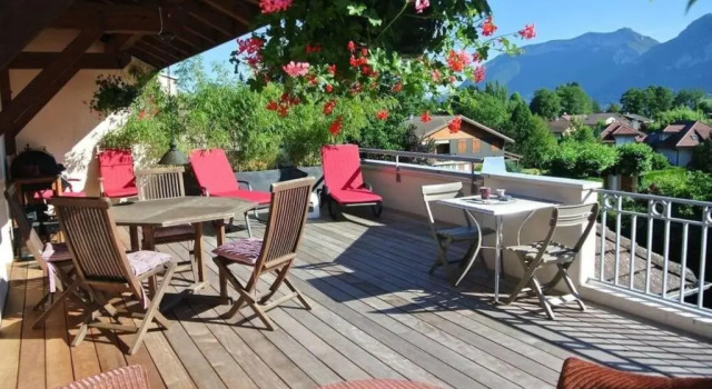 Апартаменты Apartment with large terrace Classified 4 stars