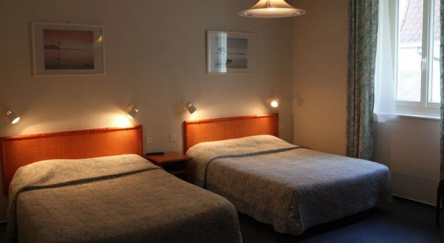 Les Portes du Cantal, Prenota Hotel Hotel a Alvernia con parcheggio, Parcheggio