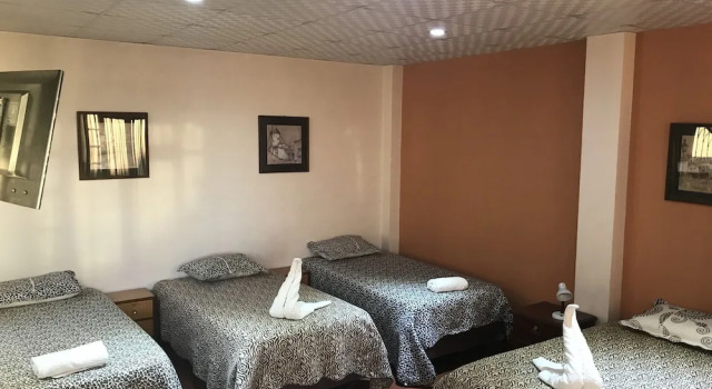 Четырёхместный номер Classic Cittadella Hostal