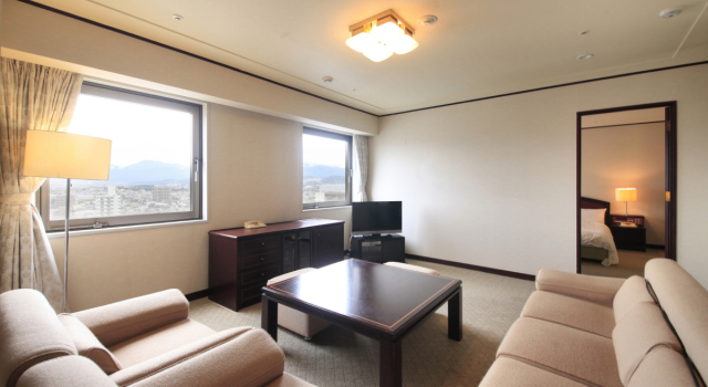 Полулюкс Quintessa Hotel Ogaki
