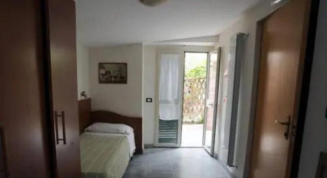 Albergo Villa Marina, Prenota Villa Anzio Costa Laziale
