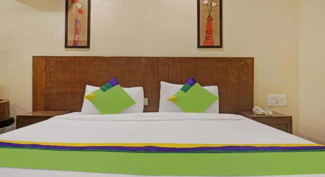 Номер Deluxe The Elite Suites