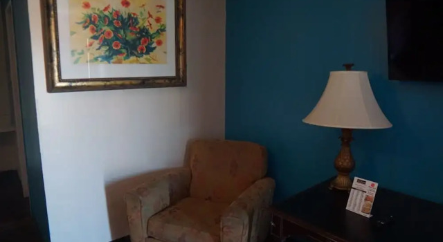 Четырёхместный номер Standard La Hacienda Hotel