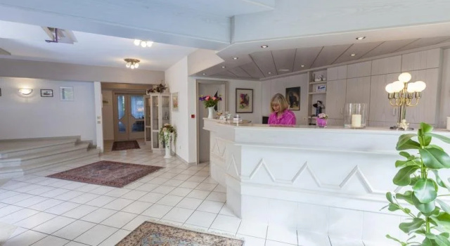 Hotel Apart, Забронировать Отель Райхенбах-на-Фильсе Баден-Вюртемберг