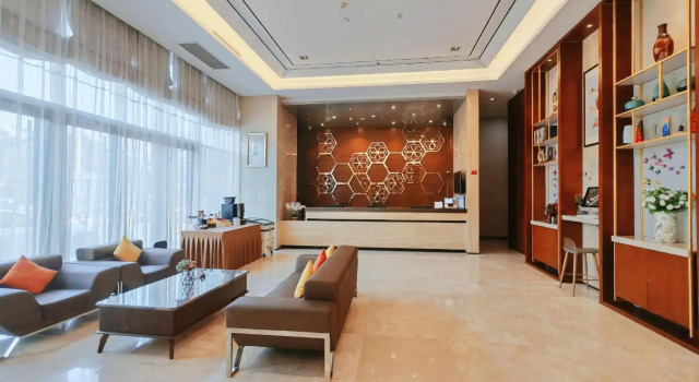 Yitel Hotel