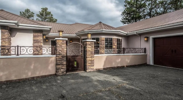 Коттедж с 5 комнатами Sierra Silver by Ruidoso Vacation Rentals