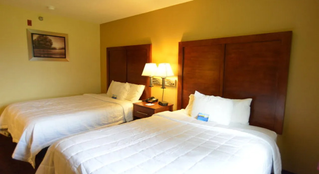 AmericInn Kasson, Varaa Hotelli Hotellit Minnesota pysäköinnillä, Pysäköinti