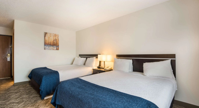 Четырёхместный номер Standard Best Western Mount Pleasant Inn