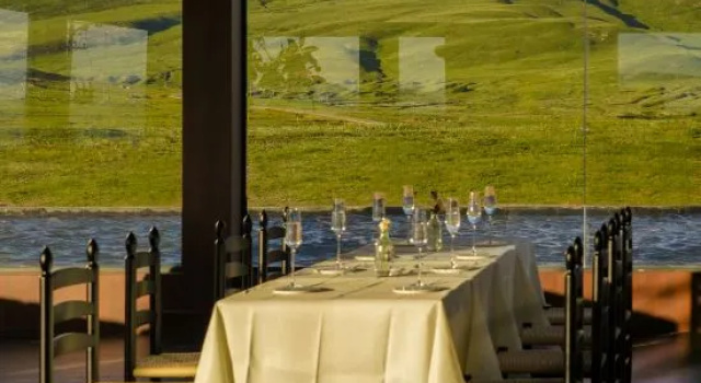 Youjianshan · Muya Sacred Realm, Boek Hotel Hotels in Kangding met parkeren, Parkeren