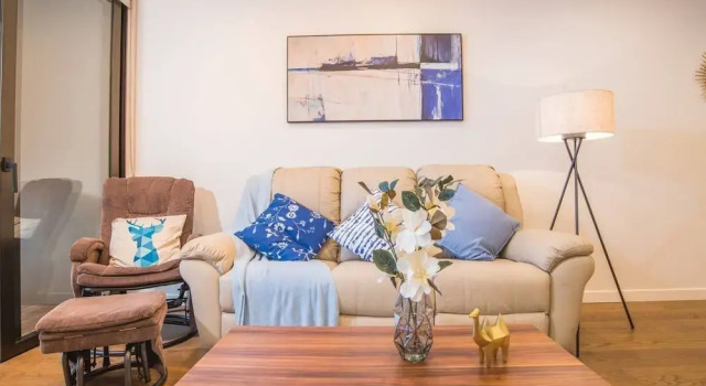 Modern 2bed2bath APT at Neutral Bayparking+wifi