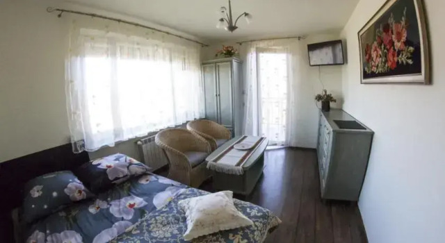 Pokoje Gościnne Fregata, Boek Hotel Hotels in Subkarpaten met parkeren, Parkeren